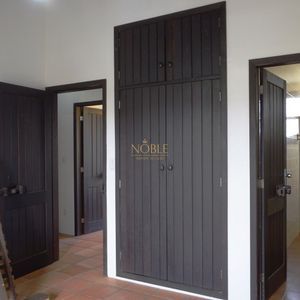 Casa com 260m², 5 dormitórios, 1 suíte, 2 vagas no bairro Praia Grande em Torres para Comprar