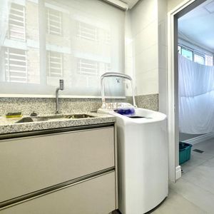 Apartamento com 155m², 3 dormitórios, 3 suítes, 2 vagas no Montechiaro em Torres para Comprar