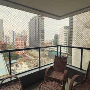 Apartamento com 117m², 3 dormitórios, 3 suítes, 2 vagas no Freedom em Torres para Comprar