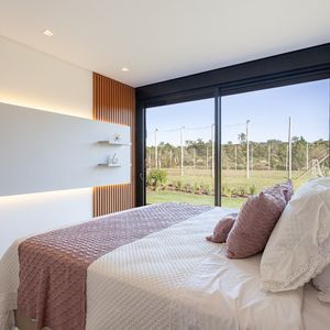 Casa de Condomínio com 204m², 3 dormitórios, 3 suítes, 2 vagas no Reserva das Águas em Torres para Comprar