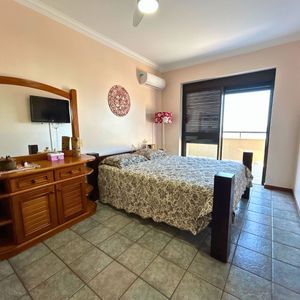 Cobertura com 400m², 4 dormitórios, 1 suíte, 2 vagas no Residencial da Barra em Torres para Comprar