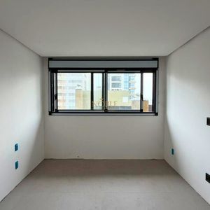 Apartamento com 196m², 3 dormitórios, 3 suítes, 1 vaga no Vanguard em Torres para Comprar