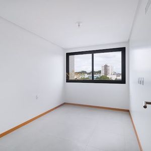 Apartamento com 103m², 2 dormitórios, 1 suíte, 1 vaga no Da Matta Residencial em Torres para Comprar