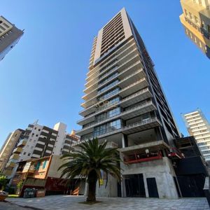 Cobertura com 385m², 4 dormitórios, 4 suítes, 4 vagas no Vanguard em Torres para Comprar