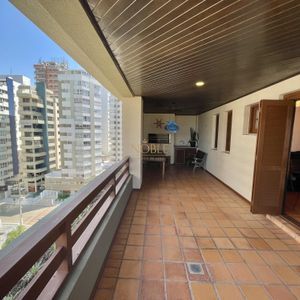 Apartamento com 200m², 4 dormitórios, 4 suítes, 1 vaga no Piazza del Mare em Torres para Comprar