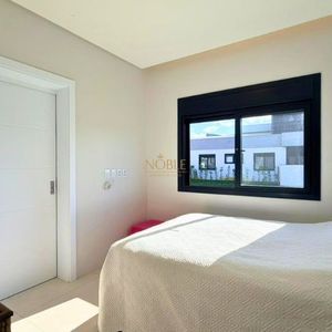 Casa de Condomínio com 196m², 3 dormitórios, 3 suítes, 2 vagas no Reserva das Águas em Torres para Comprar