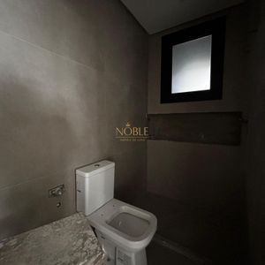 Apartamento com 138m², 3 dormitórios, 3 suítes, 2 vagas no Aura em Torres para Comprar