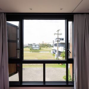 Casa de Condomínio com 244m², 4 dormitórios, 4 suítes, 2 vagas no Condomínio Ilhas Park em Torres para Comprar