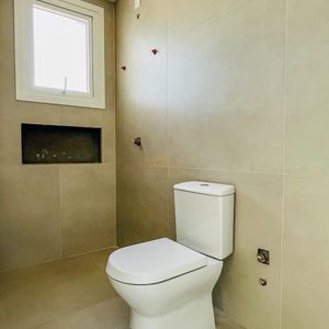 Apartamento com 110m², 3 dormitórios, 3 suítes, 2 vagas no Montalcino em Torres para Comprar