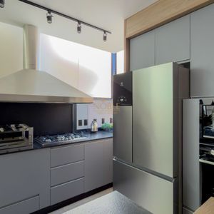 Cobertura com 220m², 3 dormitórios, 3 suítes, 2 vagas no Dona Iris em Torres para Comprar