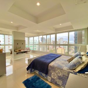 Cobertura com 380m², 5 dormitórios, 3 suítes, 3 vagas no Firenze em Torres para Comprar