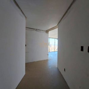 Apartamento com 130m², 4 dormitórios, 4 suítes, 2 vagas no Mirage em Torres para Comprar