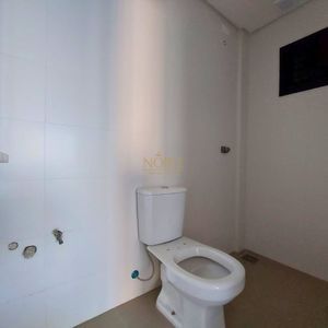 Apartamento com 89m², 2 dormitórios, 1 suíte, 2 vagas no Vista Mare em Torres para Comprar