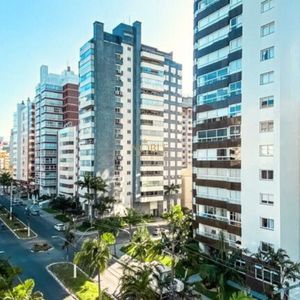 Apartamento com 120m², 3 dormitórios, 1 suíte, 1 vaga no Everest em Torres para Comprar