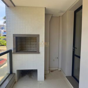 Apartamento com 106m², 3 dormitórios, 1 suíte, 2 vagas no Casa do Sol em Torres para Comprar