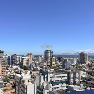 Apartamento, 2 dormitórios, 2 suítes, 2 vagas no Punta Del Sole em Torres para Comprar