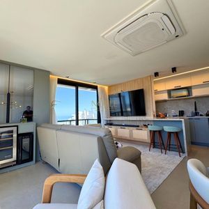 Apartamento com 113m², 3 dormitórios, 1 suíte, 2 vagas no Vista Mare em Torres para Comprar