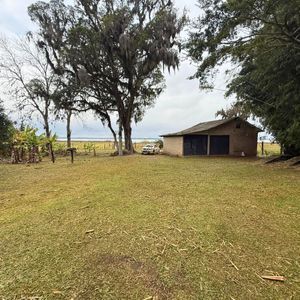 Sítio, 2 dormitórios, 2 vagas no bairro Zona Rural em Dom Pedro de Alcântara para Comprar