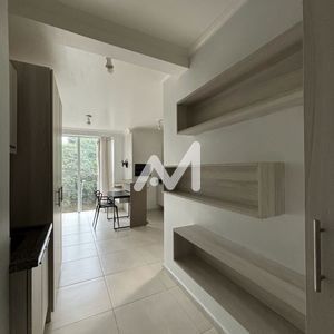 Kitnet com 28m² no bairro Universitário em Lajeado para Alugar