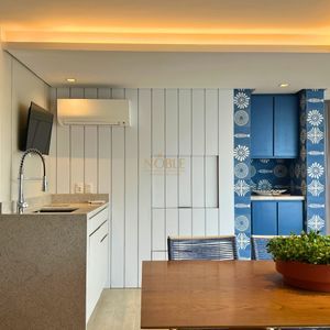 Apartamento com 180m², 3 dormitórios, 1 suíte, 2 vagas no Debret em Torres para Comprar