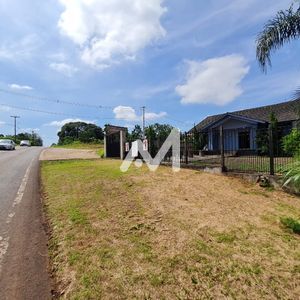 Casa Comercial e 3 dormitórios no bairro São Bento em Lajeado para Comprar ou Alugar