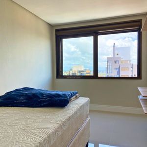 Apartamento com 103m², 3 dormitórios, 3 suítes, 2 vagas no Absoluto em Torres para Comprar