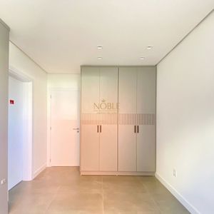 Apartamento com 112m², 3 dormitórios, 3 suítes, 2 vagas no La Vistara em Torres para Comprar