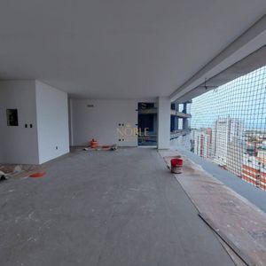 Apartamento com 83m², 2 dormitórios, 1 suíte, 2 vagas no Mirage em Torres para Comprar