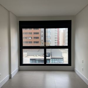 Apartamento com 108m², 3 dormitórios, 1 suíte, 2 vagas no Urban em Torres para Comprar