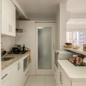 Apartamento com 120m², 3 dormitórios, 1 suíte, 1 vaga no Splendor em Torres para Comprar