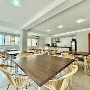 Apartamento com 118m², 3 dormitórios, 1 suíte, 2 vagas no Splendor em Torres para Comprar