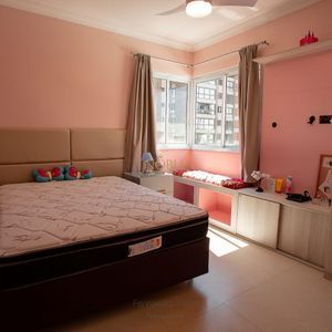 Apartamento com 263m², 4 dormitórios, 4 suítes, 4 vagas no Neptuno em Torres para Comprar