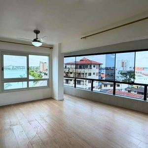 Apartamento com 92m², 3 dormitórios, 1 suíte, 1 vaga no Bella Vista em Torres para Comprar