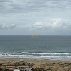 Apartamento com 220m², 4 dormitórios, 4 suítes, 3 vagas no Vitra em Torres para Comprar