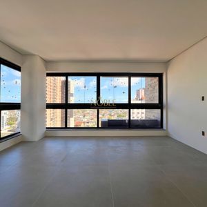 Apartamento com 92m², 2 dormitórios, 2 suítes, 1 vaga no Rosa dos Ventos em Torres para Comprar