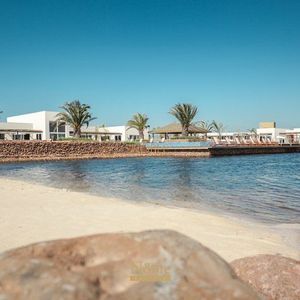 Terreno, 3 dormitórios, 1 suíte, 2 vagas no Reserva das Águas em Torres para Comprar