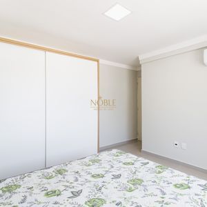 Cobertura com 230m², 3 dormitórios, 1 suíte, 2 vagas no Le Grand em Torres para Comprar