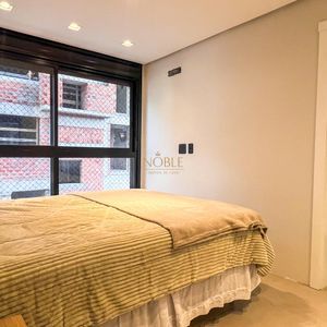 Apartamento com 60m², 2 dormitórios, 1 suíte, 1 vaga no Aston em Torres para Comprar