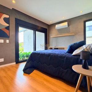 Casa de Condomínio com 390m², 5 dormitórios, 5 suítes, 3 vagas no Condomínio Ilhas Park em Torres para Comprar