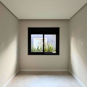 Casa de Condomínio com 237m², 4 dormitórios, 4 suítes, 2 vagas no Reserva das Águas em Torres para Comprar