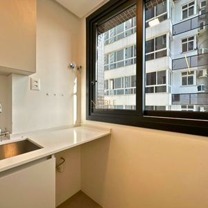 Apartamento com 92m², 2 dormitórios, 2 suítes, 1 vaga no Rosa dos Ventos em Torres para Comprar