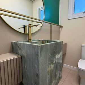 Casa com 180m², 3 dormitórios, 1 suíte, 4 vagas no bairro Novo Passo em Passo de Torres para Comprar