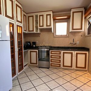 Apartamento com 150m², 3 dormitórios, 1 suíte, 1 vaga no Torre de La Cité em Torres para Comprar