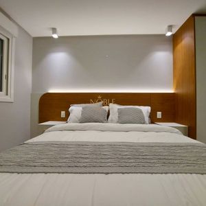 Apartamento com 77m², 2 dormitórios, 1 suíte, 2 vagas no Maui Residencial em Torres para Comprar