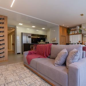 Apartamento com 115m², 3 dormitórios, 1 suíte, 1 vaga no Titanium em Torres para Comprar