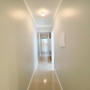 Apartamento com 124m², 3 dormitórios, 3 suítes, 2 vagas no Lê Classic em Torres para Comprar