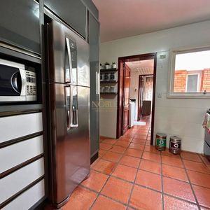 Apartamento com 144m², 3 dormitórios, 1 suíte, 1 vaga no Solar da Barra em Torres para Comprar