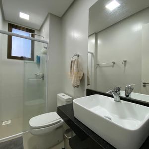 Apartamento com 103m², 3 dormitórios, 3 suítes, 2 vagas no Absoluto em Torres para Comprar