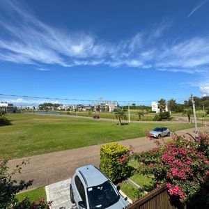 Casa de Condomínio com 280m², 4 dormitórios, 4 suítes, 4 vagas no Ocean Side em Torres para Comprar