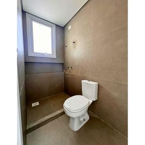 Apartamento com 72m², 2 dormitórios, 1 suíte, 1 vaga no Topazio em Torres para Comprar